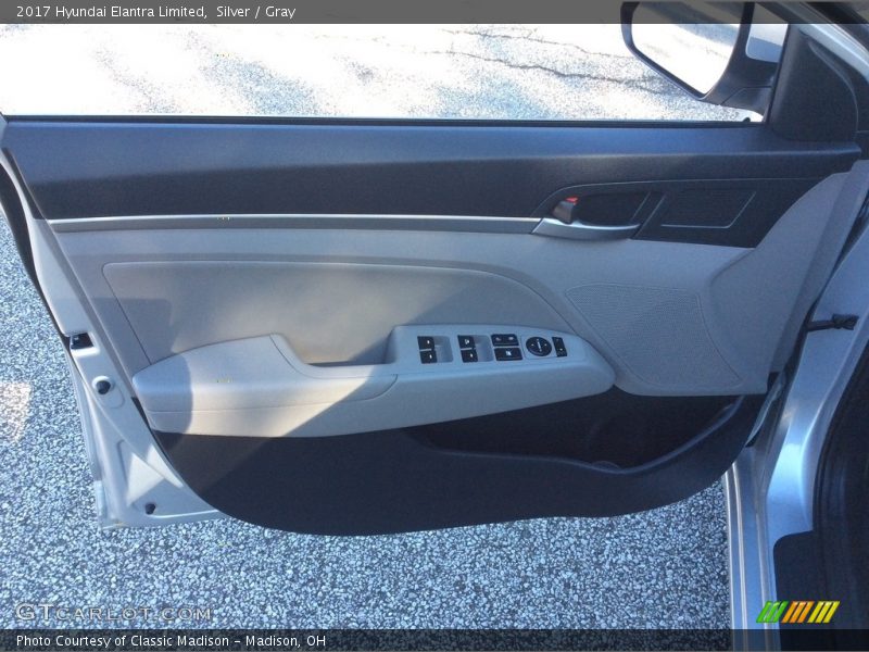 Silver / Gray 2017 Hyundai Elantra Limited