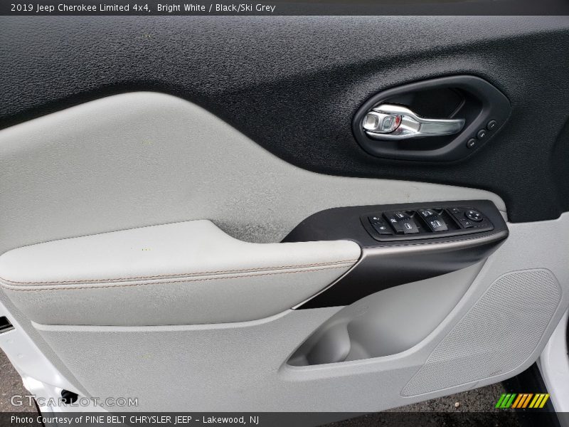 Bright White / Black/Ski Grey 2019 Jeep Cherokee Limited 4x4