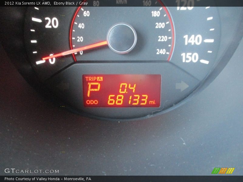 Ebony Black / Gray 2012 Kia Sorento LX AWD