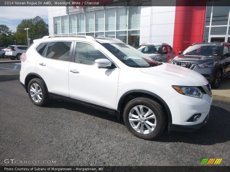 Moonlight White / Charcoal 2014 Nissan Rogue SV AWD
