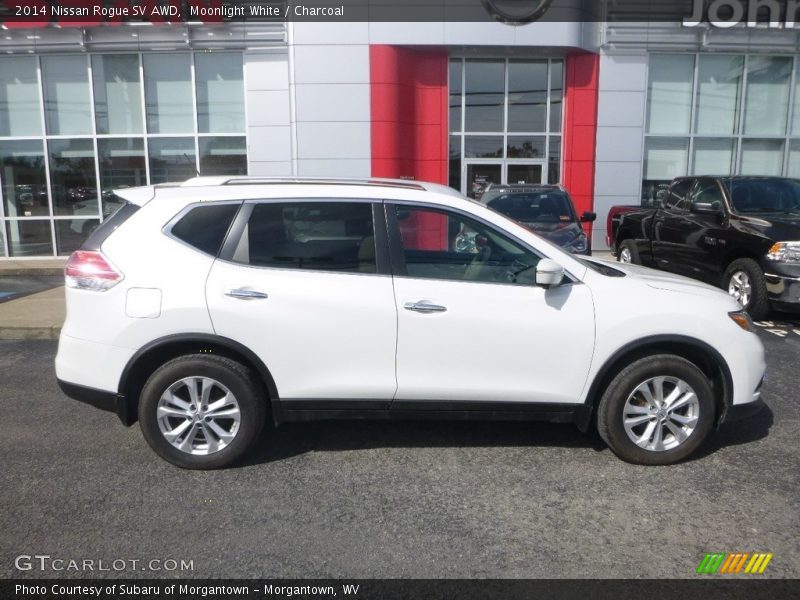 Moonlight White / Charcoal 2014 Nissan Rogue SV AWD