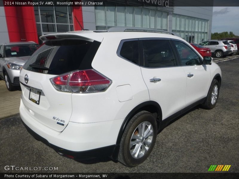 Moonlight White / Charcoal 2014 Nissan Rogue SV AWD