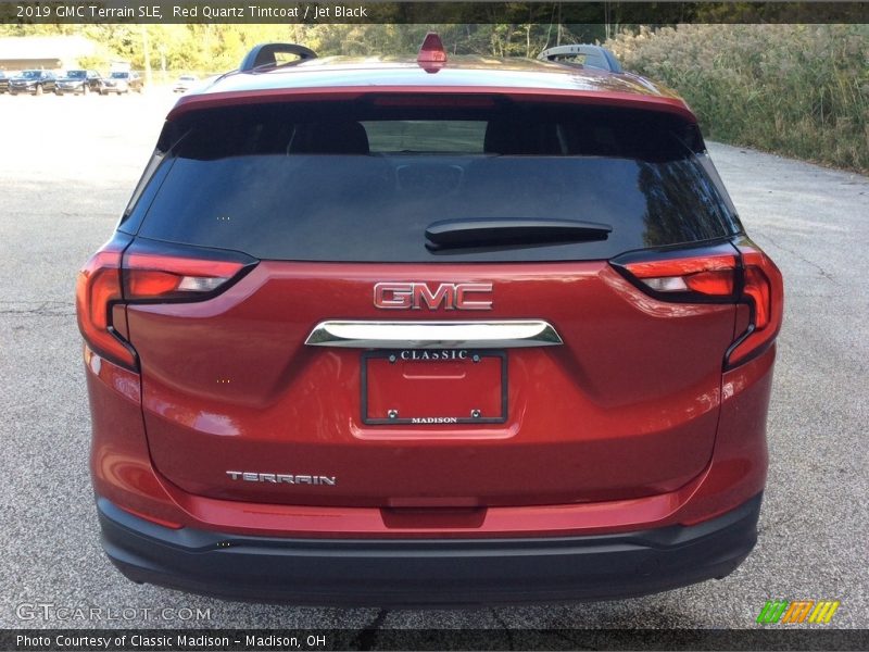 Red Quartz Tintcoat / Jet Black 2019 GMC Terrain SLE