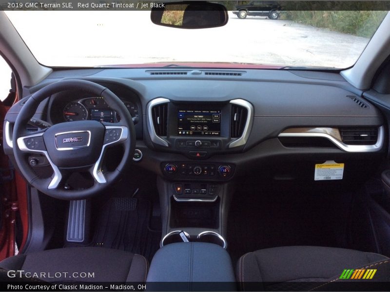 Red Quartz Tintcoat / Jet Black 2019 GMC Terrain SLE