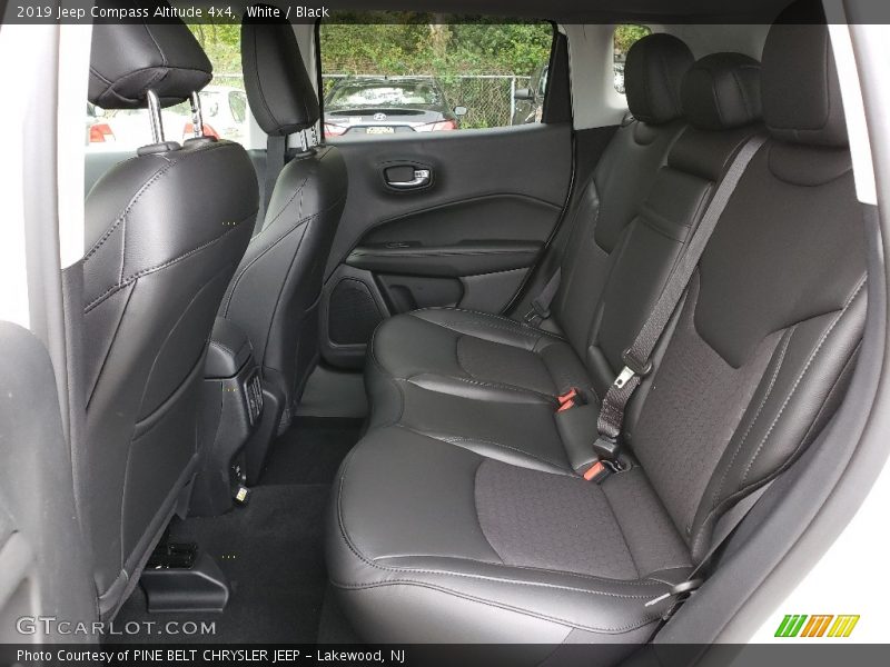 White / Black 2019 Jeep Compass Altitude 4x4