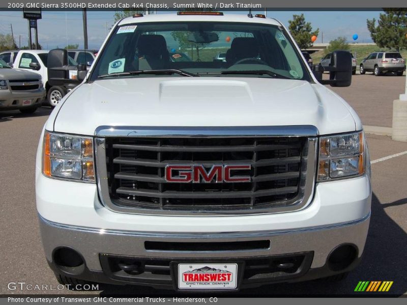 Summit White / Dark Titanium 2009 GMC Sierra 3500HD Extended Cab 4x4 Chassis