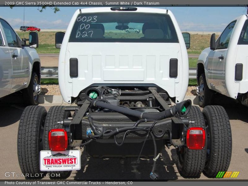 Summit White / Dark Titanium 2009 GMC Sierra 3500HD Extended Cab 4x4 Chassis