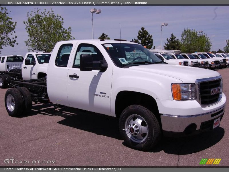 Summit White / Dark Titanium 2009 GMC Sierra 3500HD Extended Cab 4x4 Chassis