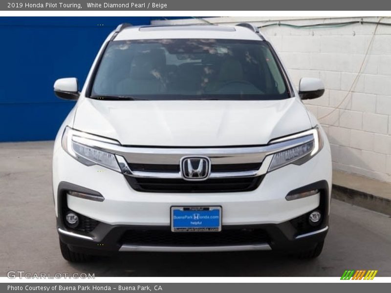 White Diamond Pearl / Beige 2019 Honda Pilot Touring