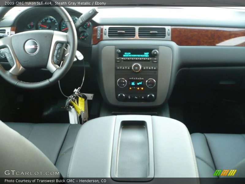 Stealth Gray Metallic / Ebony 2009 GMC Yukon SLT 4x4