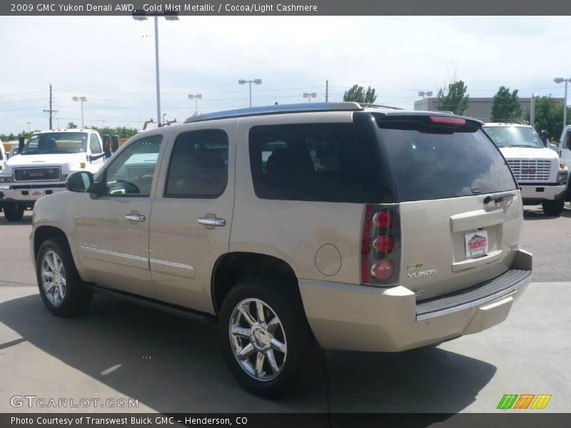 Gold Mist Metallic / Cocoa/Light Cashmere 2009 GMC Yukon Denali AWD
