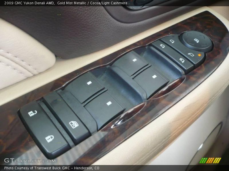 Gold Mist Metallic / Cocoa/Light Cashmere 2009 GMC Yukon Denali AWD