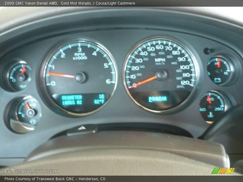Gold Mist Metallic / Cocoa/Light Cashmere 2009 GMC Yukon Denali AWD