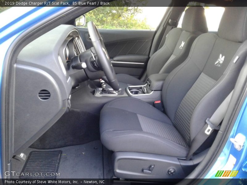 Front Seat of 2019 Charger R/T Scat Pack
