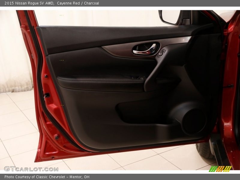 Cayenne Red / Charcoal 2015 Nissan Rogue SV AWD