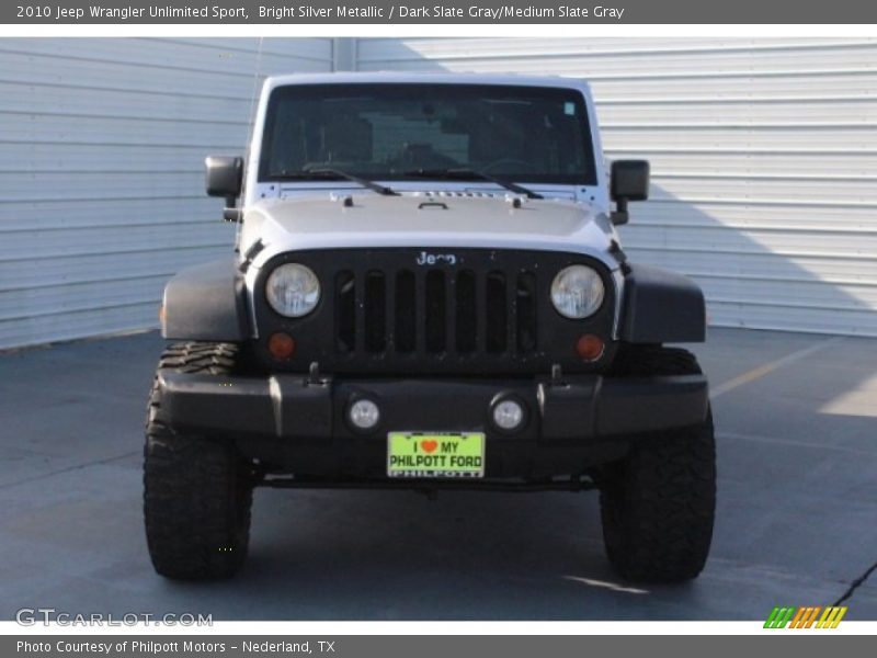 Bright Silver Metallic / Dark Slate Gray/Medium Slate Gray 2010 Jeep Wrangler Unlimited Sport