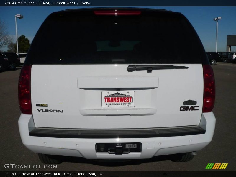 Summit White / Ebony 2009 GMC Yukon SLE 4x4