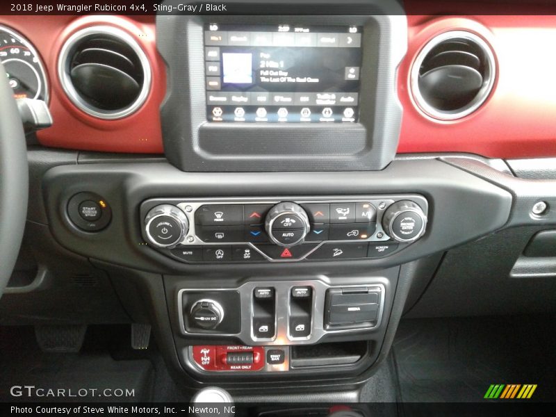 Sting-Gray / Black 2018 Jeep Wrangler Rubicon 4x4