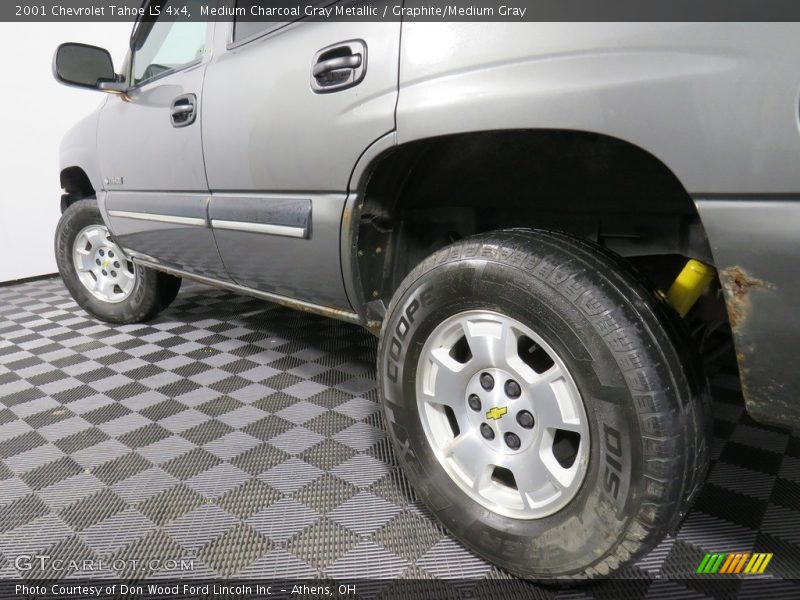 Medium Charcoal Gray Metallic / Graphite/Medium Gray 2001 Chevrolet Tahoe LS 4x4