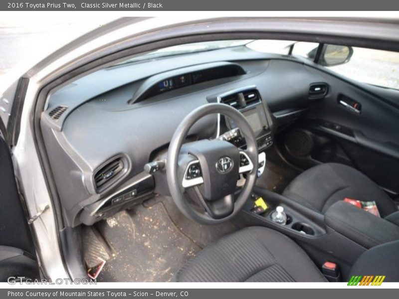 Classic Silver Metallic / Black 2016 Toyota Prius Two
