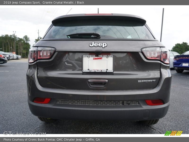 Granite Crystal Metallic / Black 2019 Jeep Compass Sport