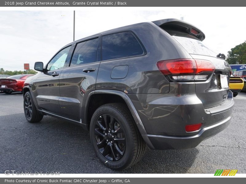 Granite Crystal Metallic / Black 2018 Jeep Grand Cherokee Altitude