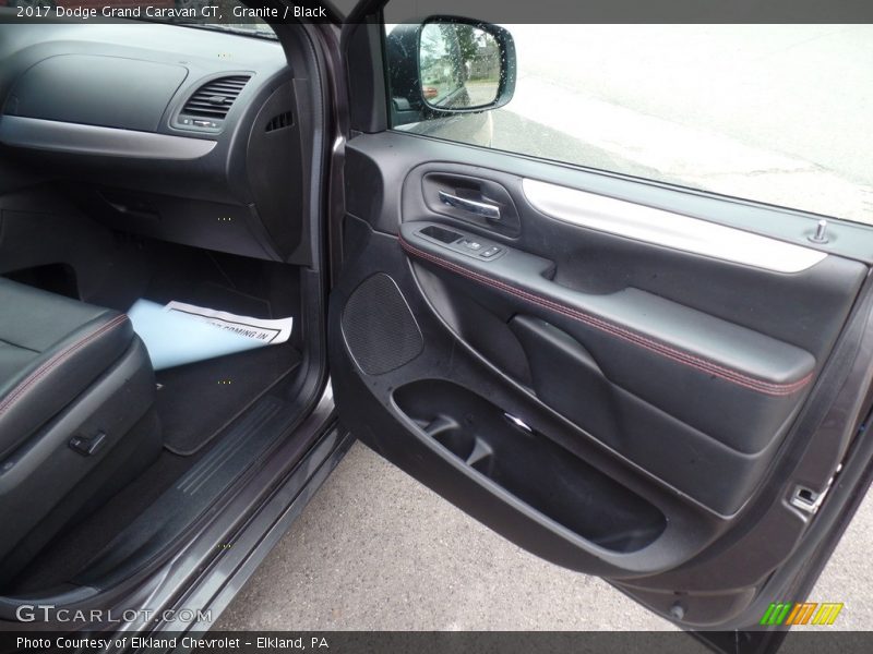 Granite / Black 2017 Dodge Grand Caravan GT