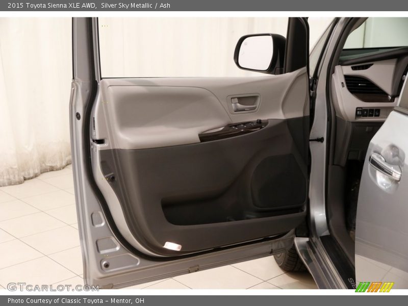 Silver Sky Metallic / Ash 2015 Toyota Sienna XLE AWD