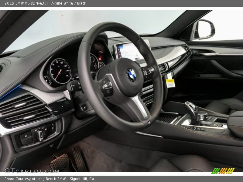 Alpine White / Black 2019 BMW X6 sDrive35i