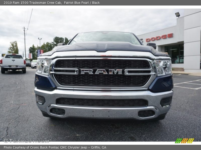 Patriot Blue Pearl / Black 2019 Ram 1500 Tradesman Crew Cab