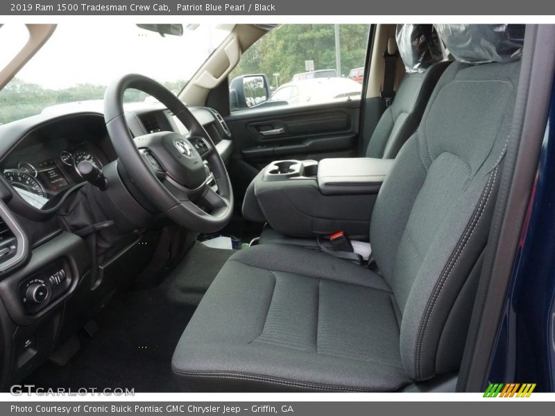 Patriot Blue Pearl / Black 2019 Ram 1500 Tradesman Crew Cab