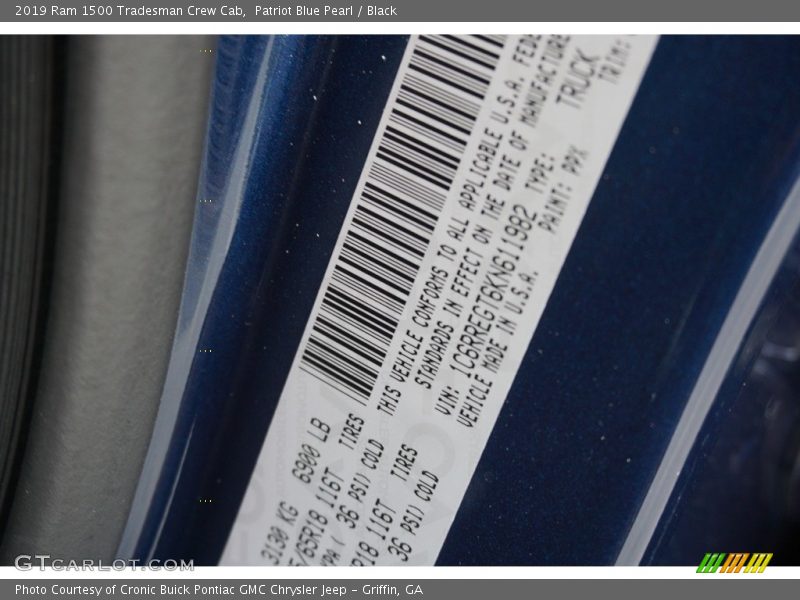 Patriot Blue Pearl / Black 2019 Ram 1500 Tradesman Crew Cab