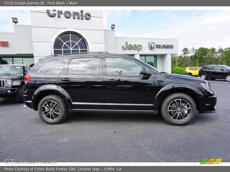 Pitch Black / Black 2018 Dodge Journey SE