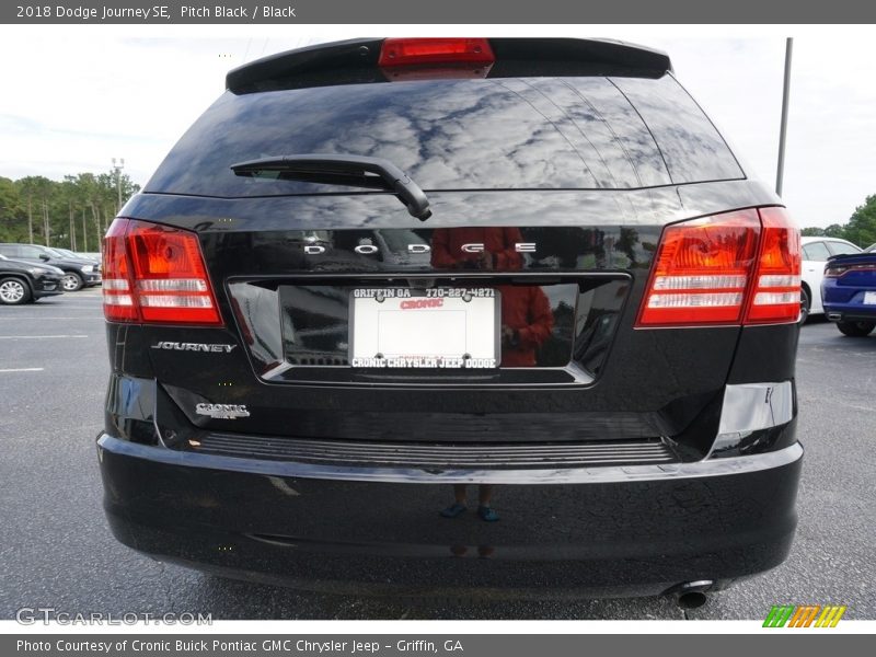 Pitch Black / Black 2018 Dodge Journey SE