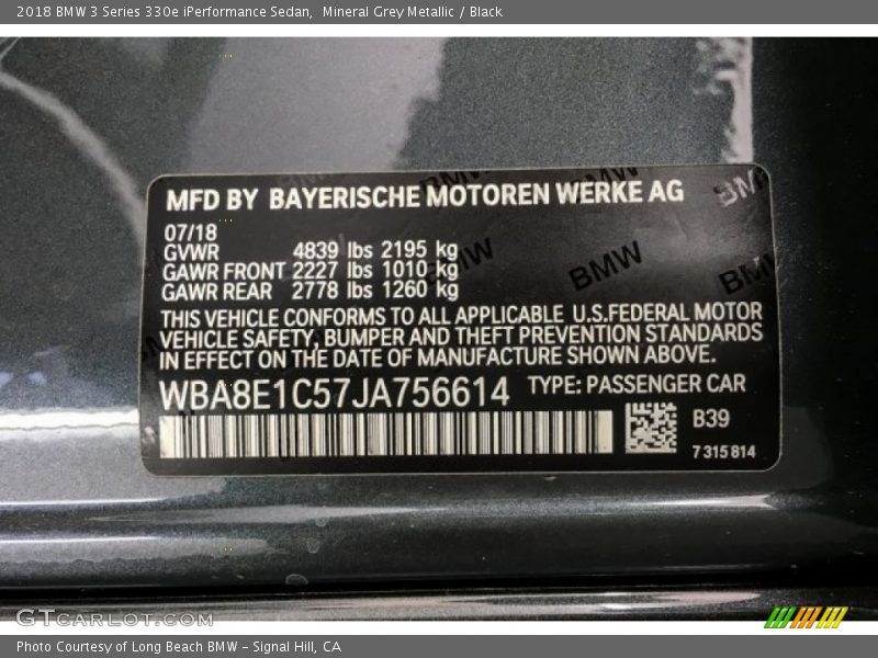 Mineral Grey Metallic / Black 2018 BMW 3 Series 330e iPerformance Sedan