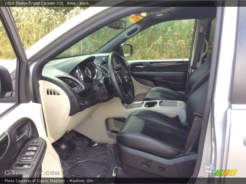 Billet / Black 2018 Dodge Grand Caravan SXT