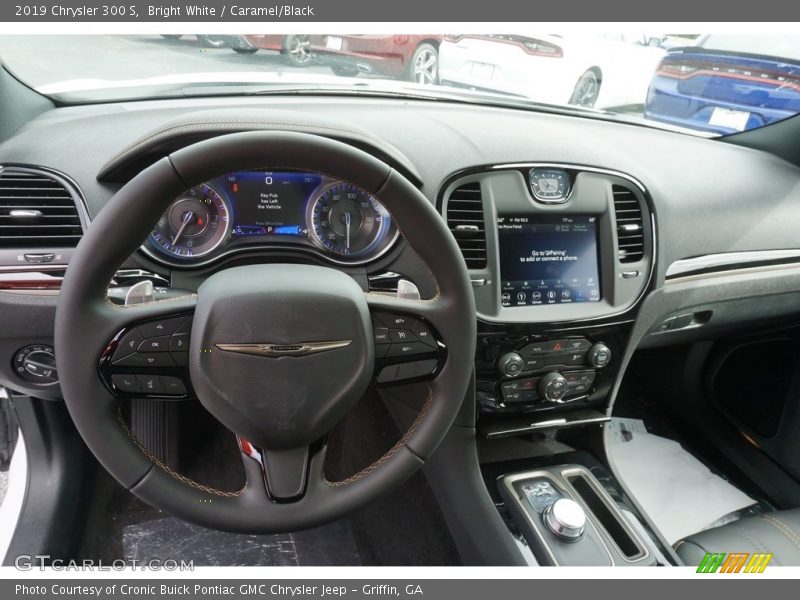 Dashboard of 2019 300 S