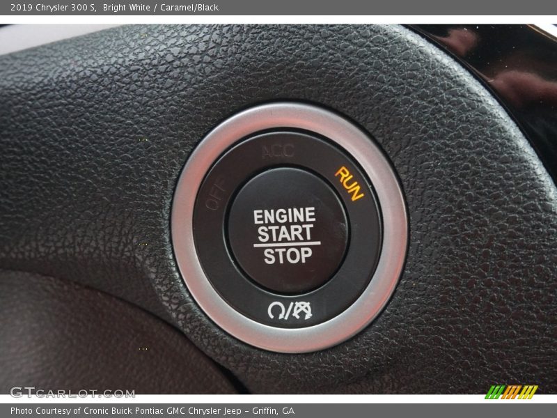 Controls of 2019 300 S