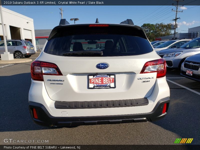 Crystal White Pearl / Slate Black 2019 Subaru Outback 3.6R Limited