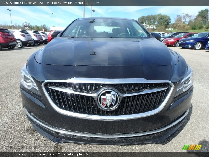 Ebony Twilight Metallic / Ebony 2019 Buick LaCrosse Essence