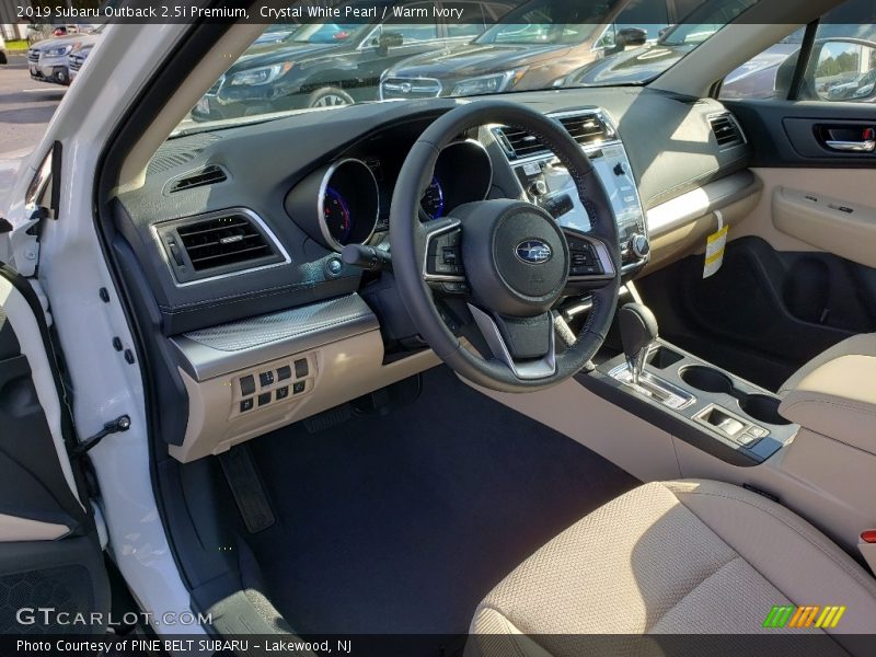 Crystal White Pearl / Warm Ivory 2019 Subaru Outback 2.5i Premium