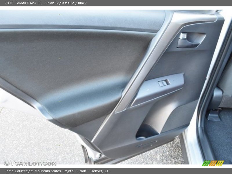 Silver Sky Metallic / Black 2018 Toyota RAV4 LE