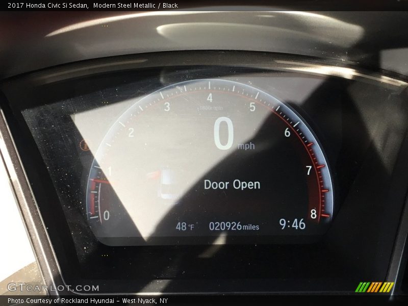 Modern Steel Metallic / Black 2017 Honda Civic Si Sedan