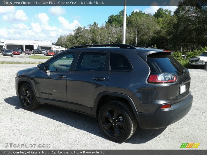 Granite Crystal Metallic / Black 2019 Jeep Cherokee Latitude Plus