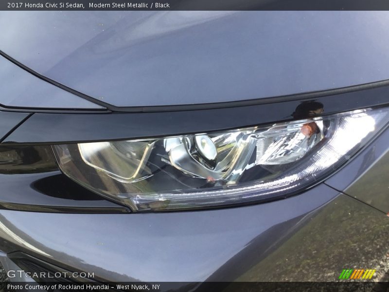 Modern Steel Metallic / Black 2017 Honda Civic Si Sedan