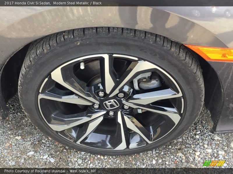 Modern Steel Metallic / Black 2017 Honda Civic Si Sedan