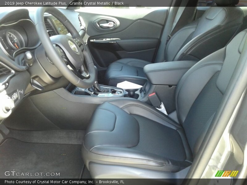 Granite Crystal Metallic / Black 2019 Jeep Cherokee Latitude Plus