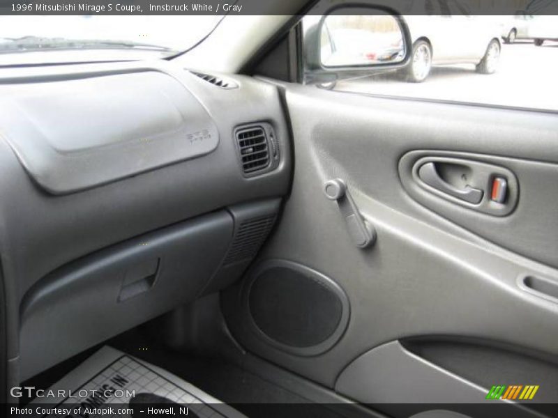 Innsbruck White / Gray 1996 Mitsubishi Mirage S Coupe