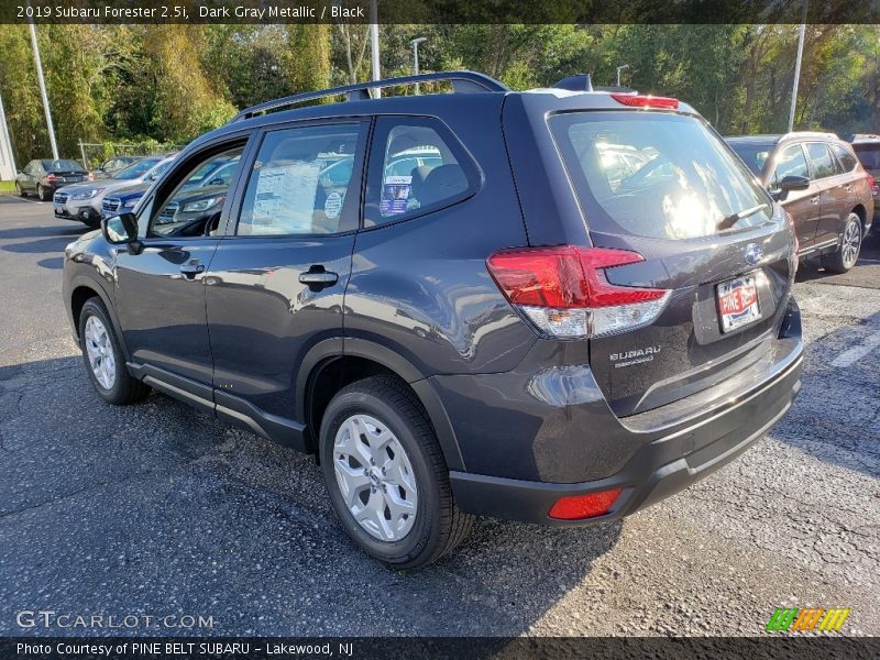 Dark Gray Metallic / Black 2019 Subaru Forester 2.5i