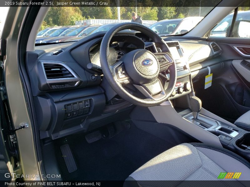 Jasper Green Metallic / Gray 2019 Subaru Forester 2.5i